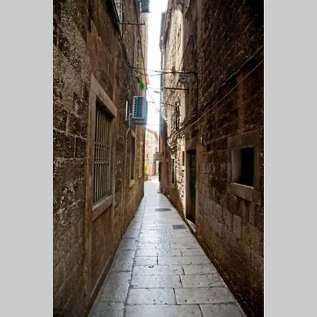 Diocletian'S Finest Luxury Apartment