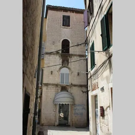 Diocletian'S Finest Luxury سبليت